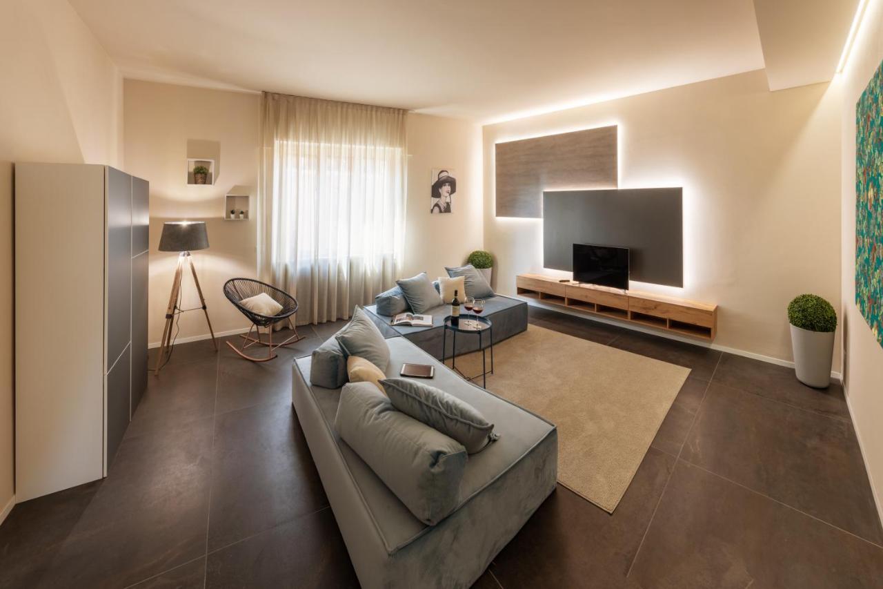 100Towers Deluxe Apartment Alba (Piedmont) Exterior foto