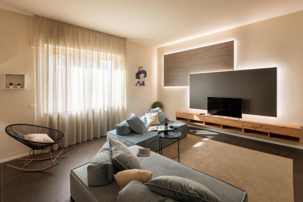 100Towers Deluxe Apartment Alba (Piedmont) Exterior foto